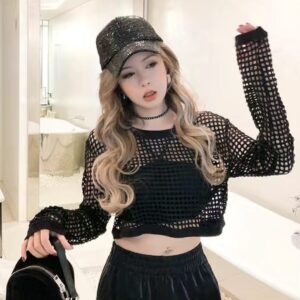 Top, loose fit, slightly elastic, black, one size fits all