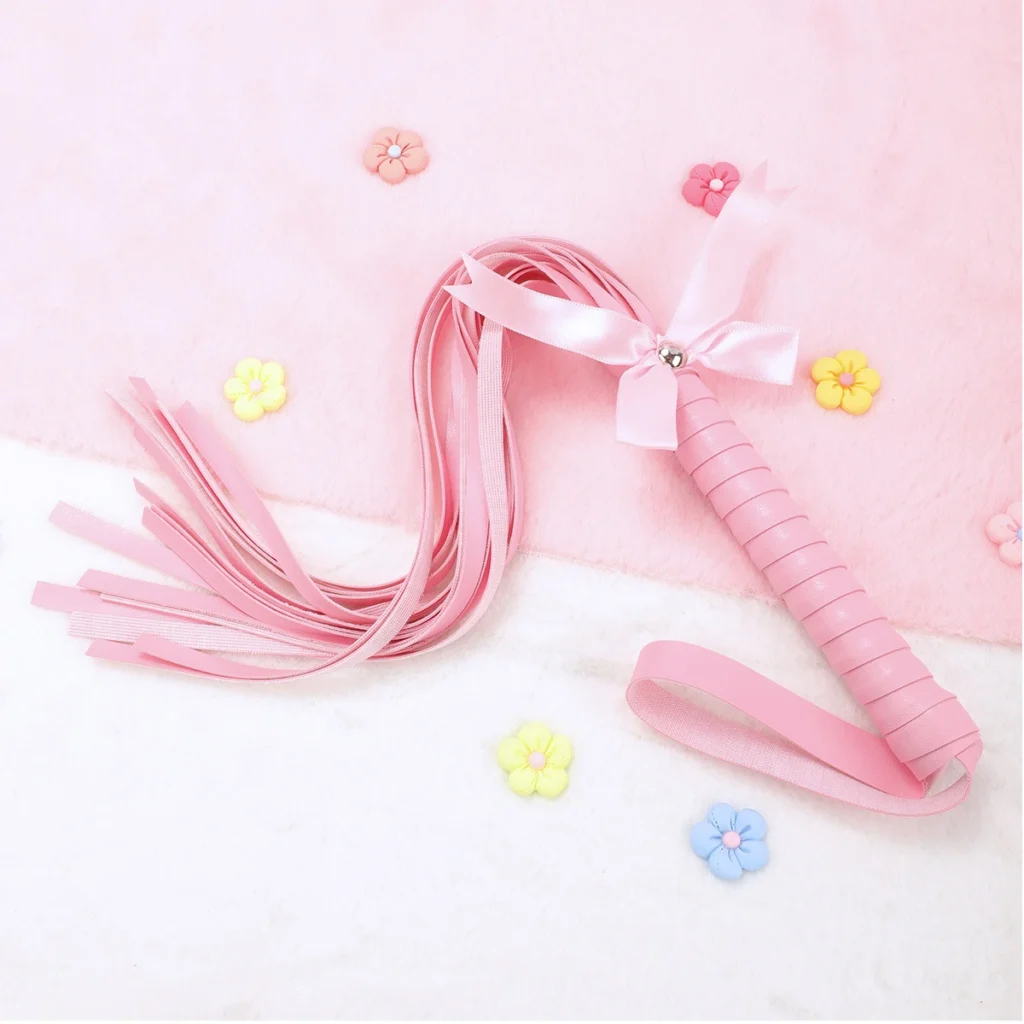 4 Colors Fetish PU Leather Bow Whip
  Flogger